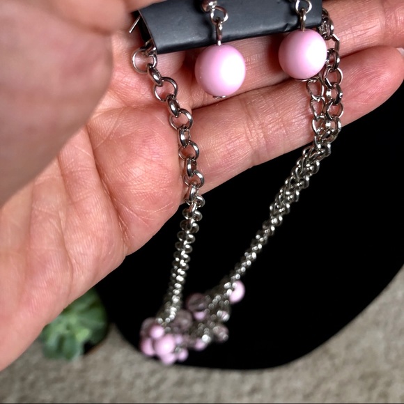 🔶Silver layered with pink stone necklace - Picture 3 of 4